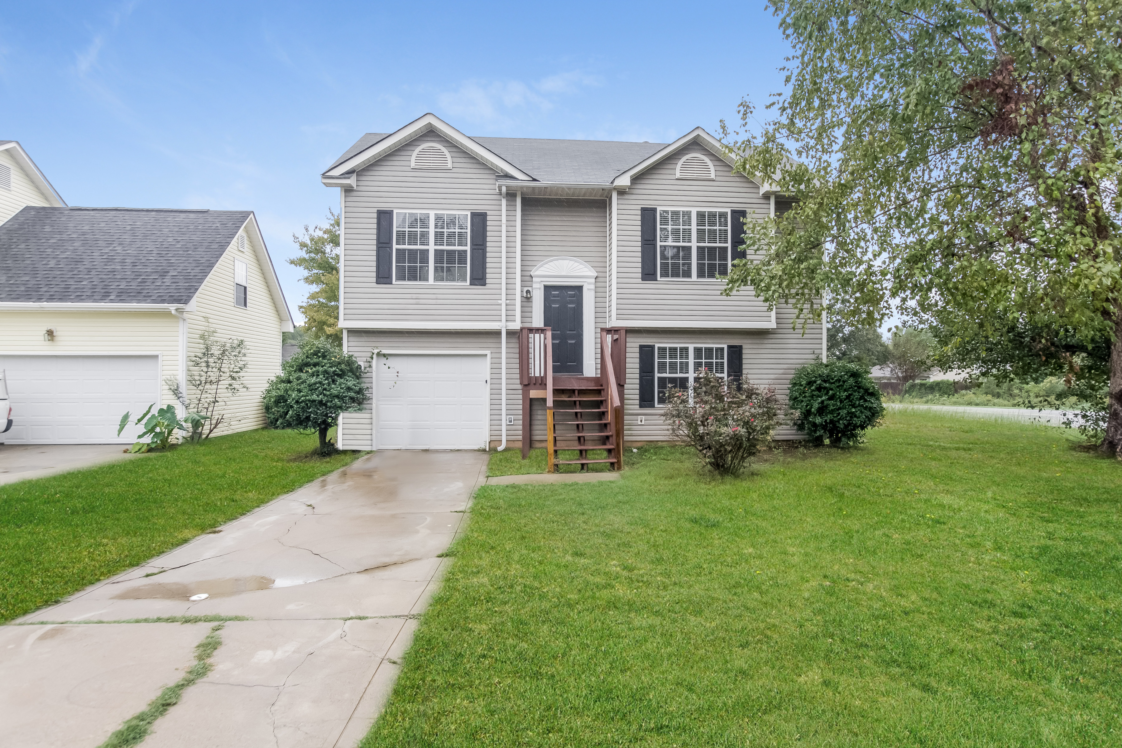 5703 Burning Ridge Dr Monroe, NC 28110